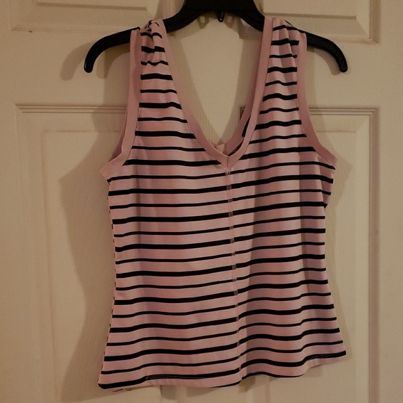 Unknown vintage Tops - Vintage Striped Pink & Black Women's Top Size M MUST BUNDLE 2+ ITEMS FOR $5 EACH